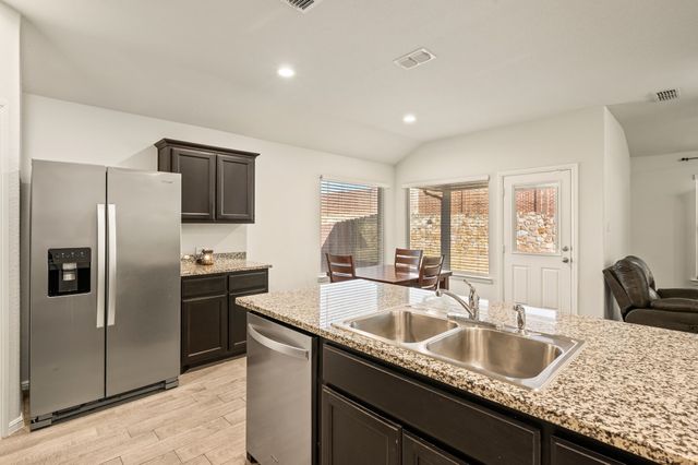 2105 Myrtle Beach Drive, Fort Worth, TX 76108