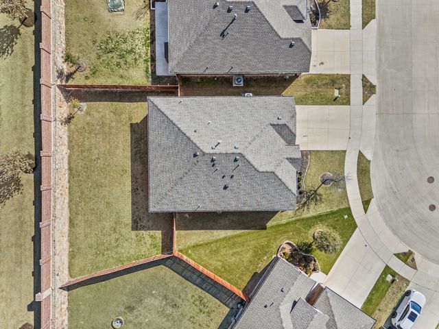 2105 Myrtle Beach Drive, Fort Worth, TX 76108