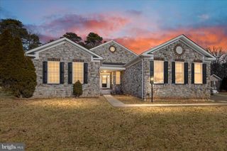 614 N SHORE DR, Glen Burnie, MD 21060