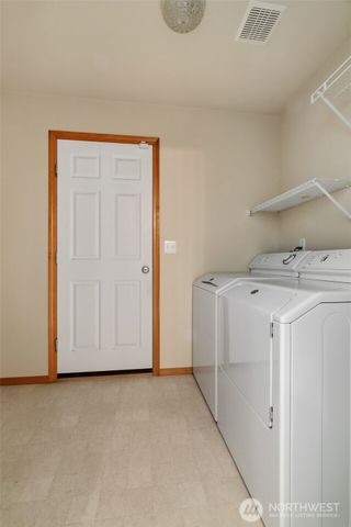 5711 Pasinetti Street E, Fife, WA 98424