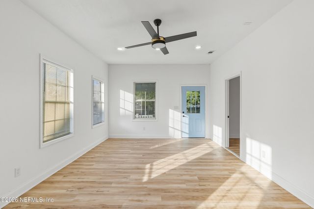 526 E 3RD Street, Jacksonville, FL 32206