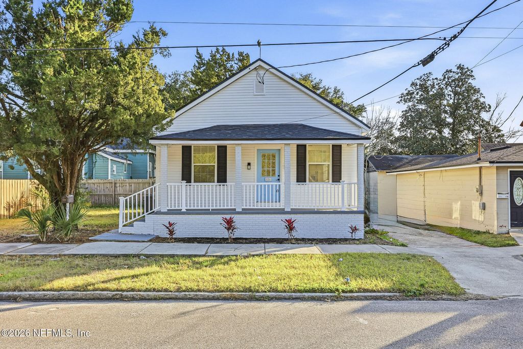 526 E 3RD Street, Jacksonville, FL 32206