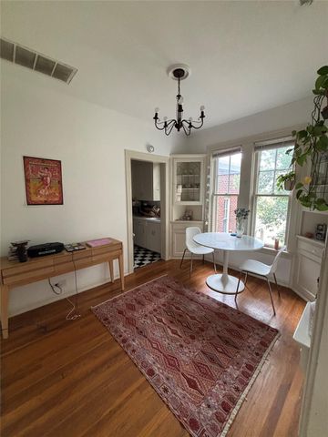 1417 W Lynn ST 1517, Austin, TX 78703