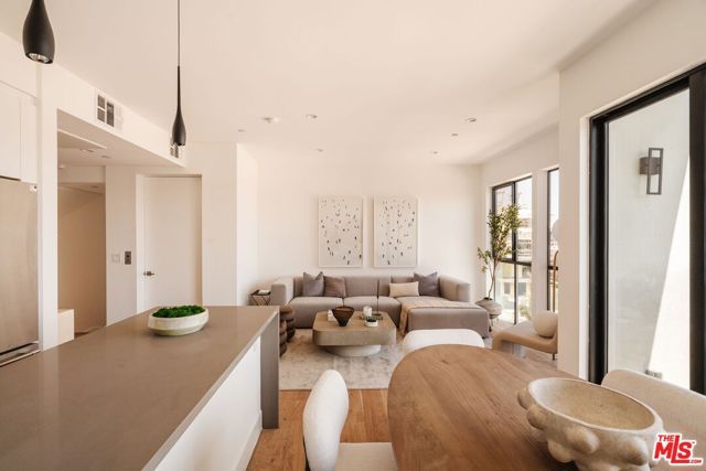 1245 N Formosa Avenue B, West Hollywood, CA 90046