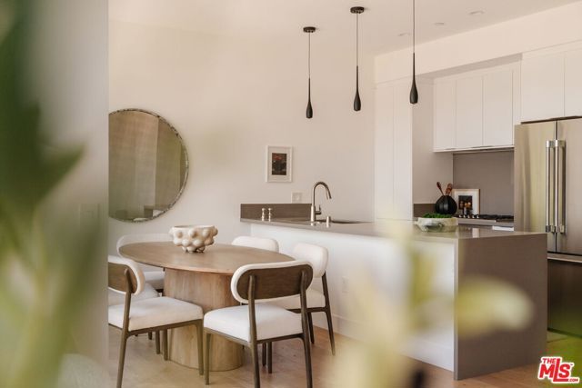 1245 N Formosa Avenue B, West Hollywood, CA 90046