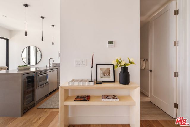 1245 N Formosa Avenue B, West Hollywood, CA 90046