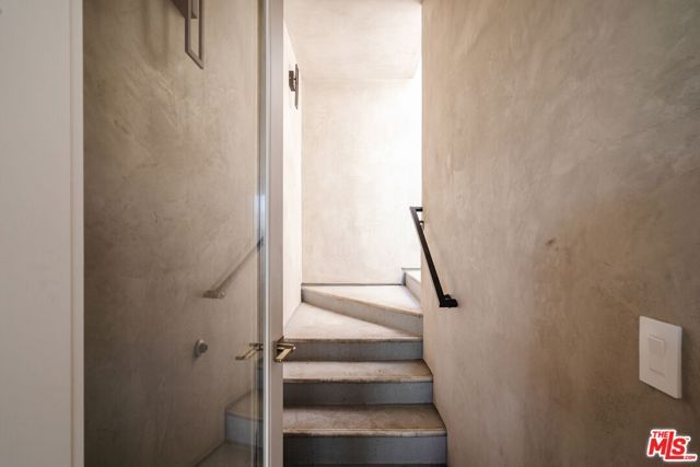 1245 N Formosa Avenue B, West Hollywood, CA 90046