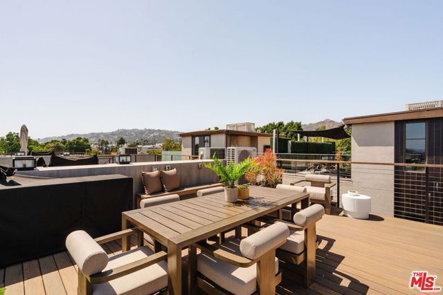 1245 N Formosa Avenue B, West Hollywood, CA 90046