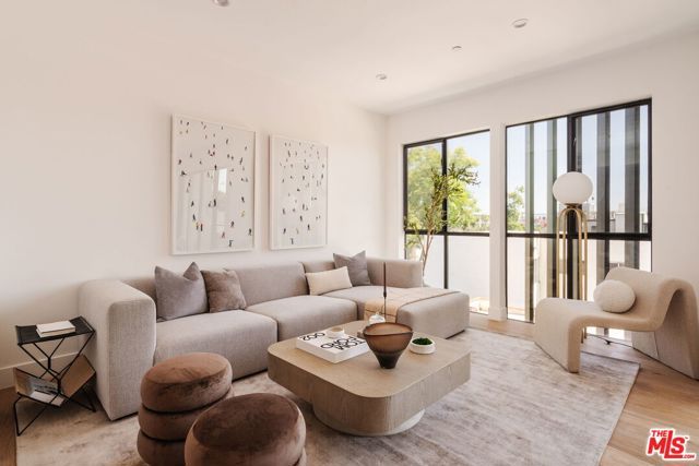 1245 N Formosa Avenue B, West Hollywood, CA 90046