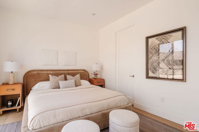 1245 N Formosa Avenue B, West Hollywood, CA 90046