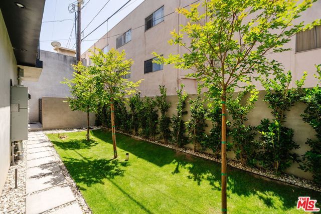 1245 N Formosa Avenue B, West Hollywood, CA 90046