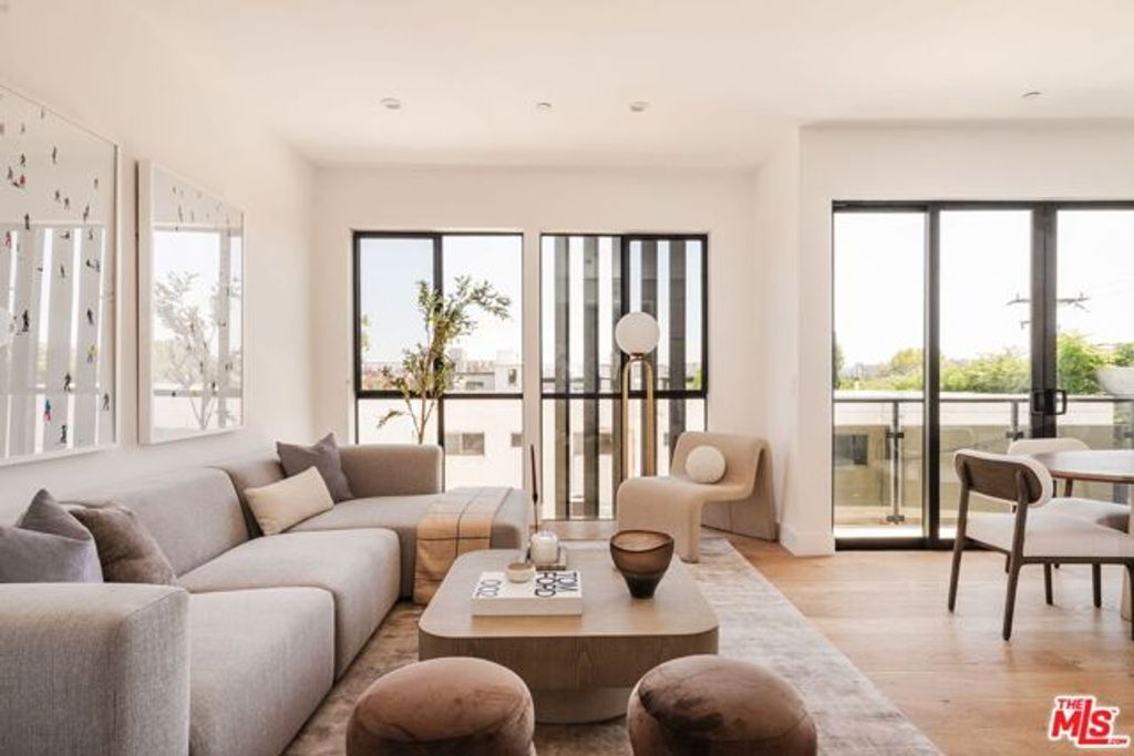 1245 N Formosa Avenue B, West Hollywood, CA 90046