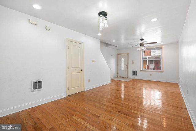 1816 S ALDEN ST, Philadelphia, PA 19143