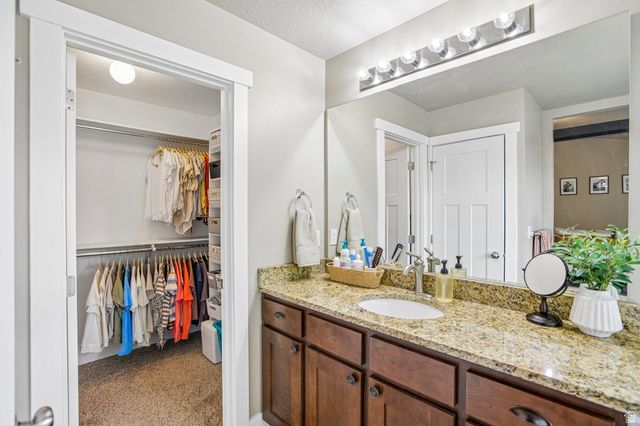 8761 N DURHAM CT, Eagle Mountain, UT 84005