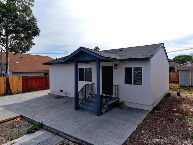 8836 Valencia st, Spring Valley, CA 91977
