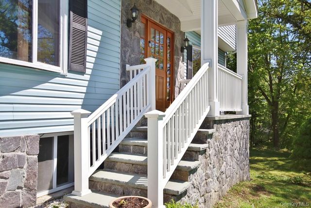 30 Granite Springs Road, Granite Springs, NY 10527