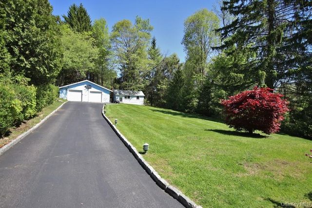 30 Granite Springs Road, Granite Springs, NY 10527