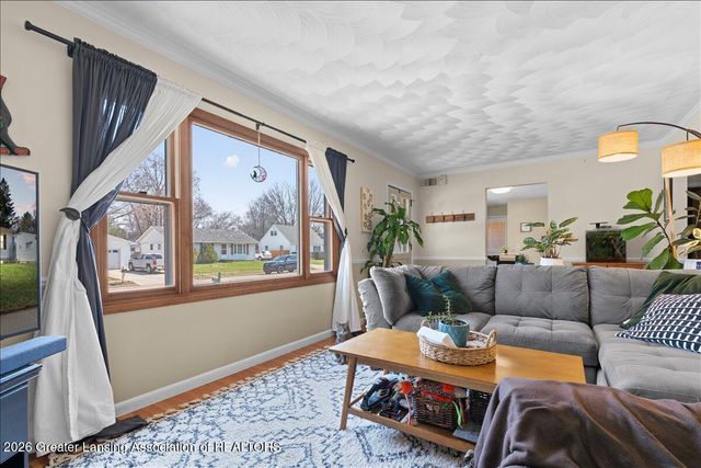 1895 Dean Avenue, Holt, MI 48842