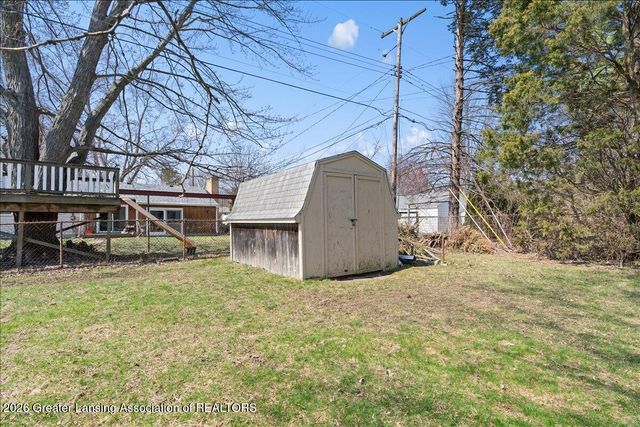 1895 Dean Avenue, Holt, MI 48842