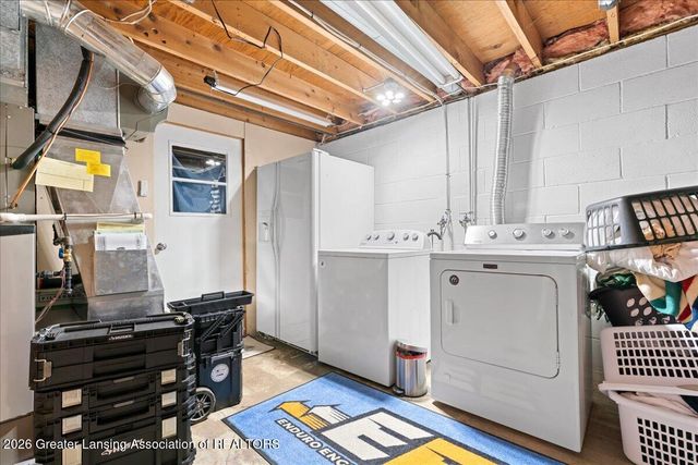 1895 Dean Avenue, Holt, MI 48842