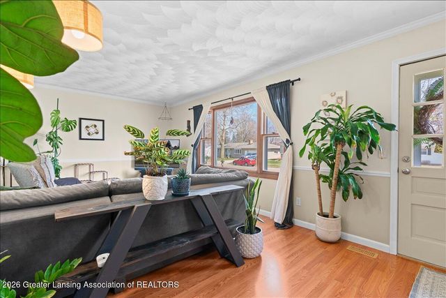 1895 Dean Avenue, Holt, MI 48842