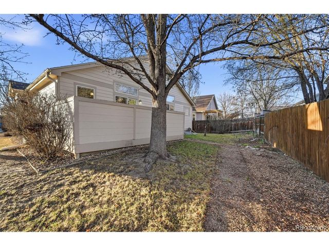 10489 Devonshire St, Firestone, CO 80504