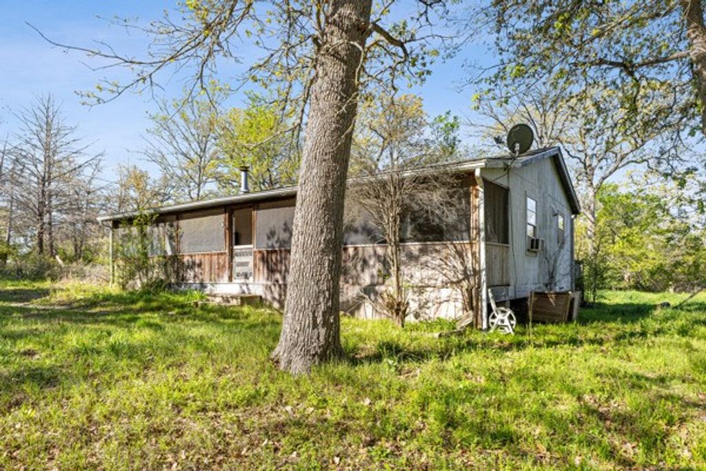 15409 Piney Oaks Lane, Iola, TX 77861 — exterior