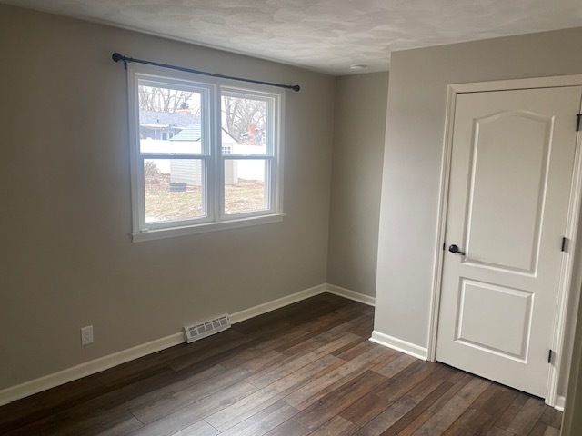 2328 Salem Court, Bettendorf, IA 52722