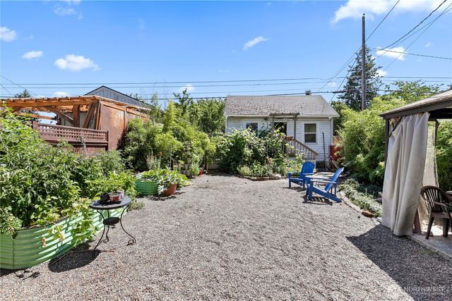 2121 S M Street, Tacoma, WA 98405