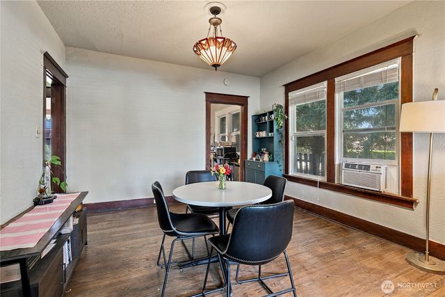 2121 S M Street, Tacoma, WA 98405