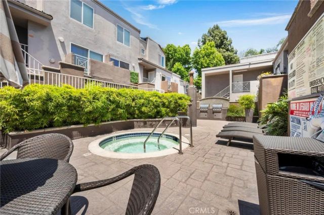 355 N Maple Street 121, Burbank, CA 91505