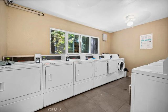355 N Maple Street 121, Burbank, CA 91505