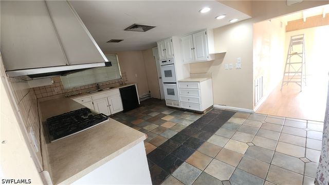 514 Antilles CT, Marco Island, FL 34145