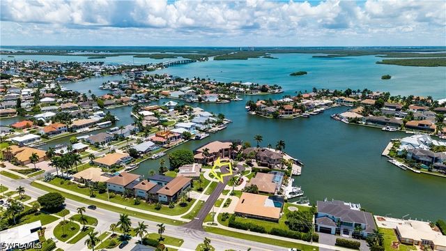 514 Antilles CT, Marco Island, FL 34145
