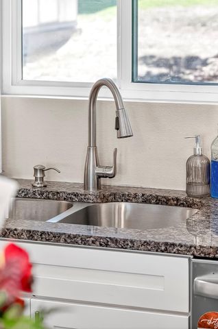 518 Clearwater Drive, Fordland, MO 65652