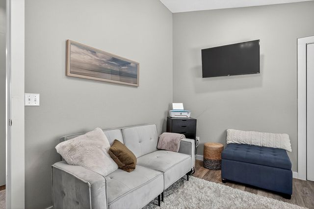 518 Clearwater Drive, Fordland, MO 65652