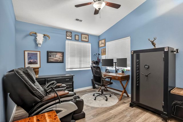 518 Clearwater Drive, Fordland, MO 65652