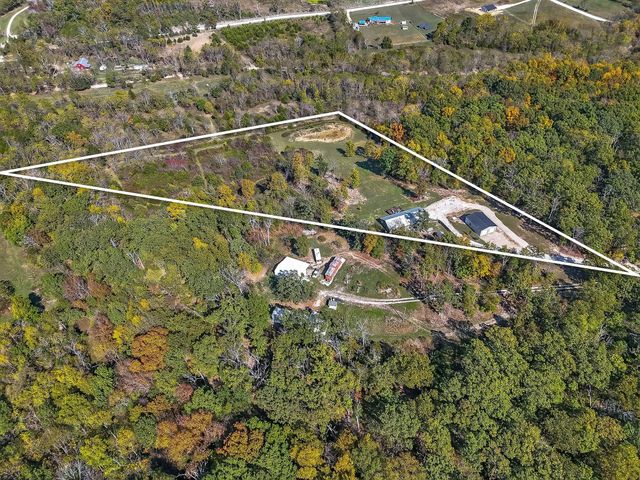 518 Clearwater Drive, Fordland, MO 65652
