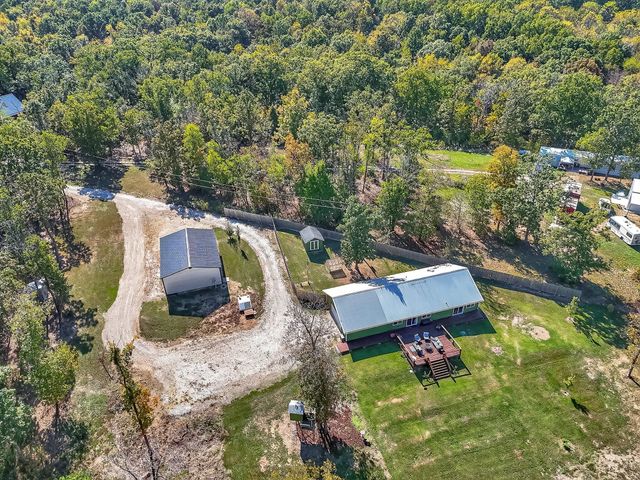 518 Clearwater Drive, Fordland, MO 65652