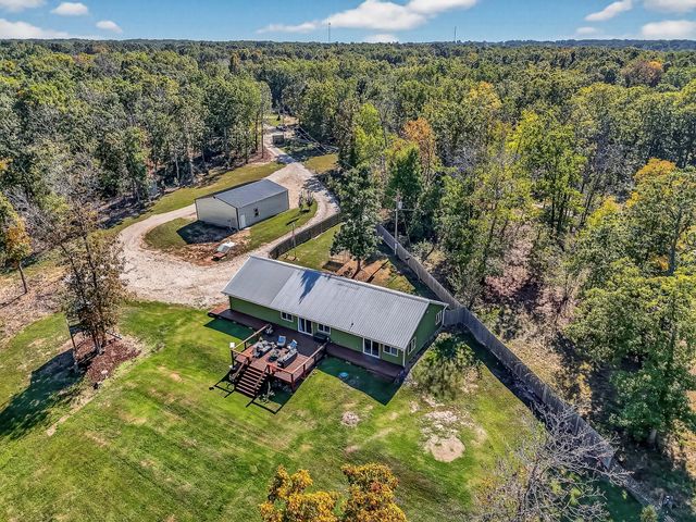 518 Clearwater Drive, Fordland, MO 65652