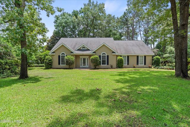 130 Francis Marion Circle, Beaufort, SC 29907