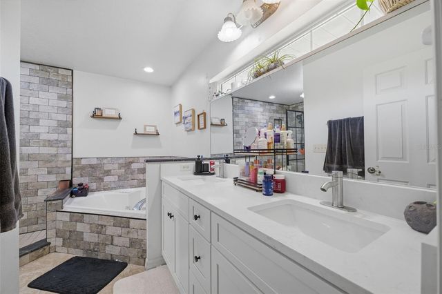 8663 SE 60TH AVENUE, Ocala, FL 34472