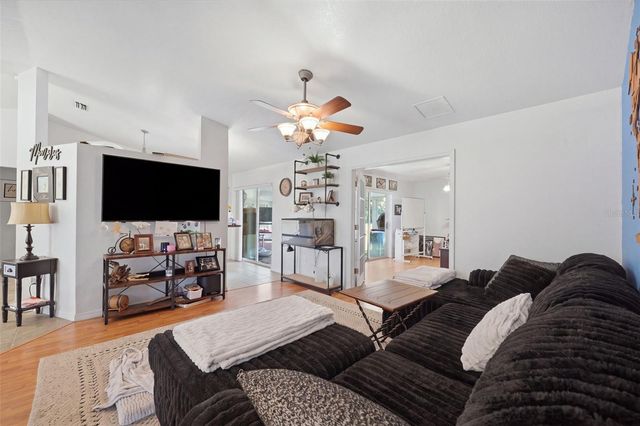 8663 SE 60TH AVENUE, Ocala, FL 34472