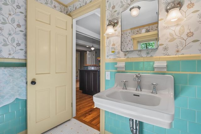 202 S. Washington St, North Attleboro, MA 02760