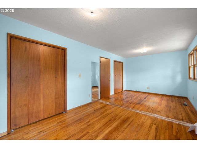 14220 Ne SAN RAFAEL St, Portland, OR 97230