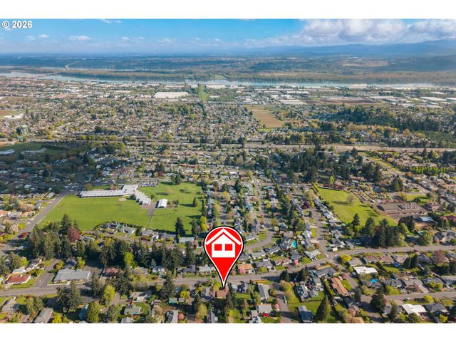 14220 Ne SAN RAFAEL St, Portland, OR 97230