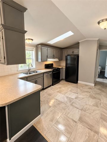 54 West Drive, East Providence, RI 02916
