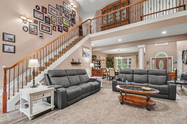 3297 W Front Street, Buchanan, MI 49107