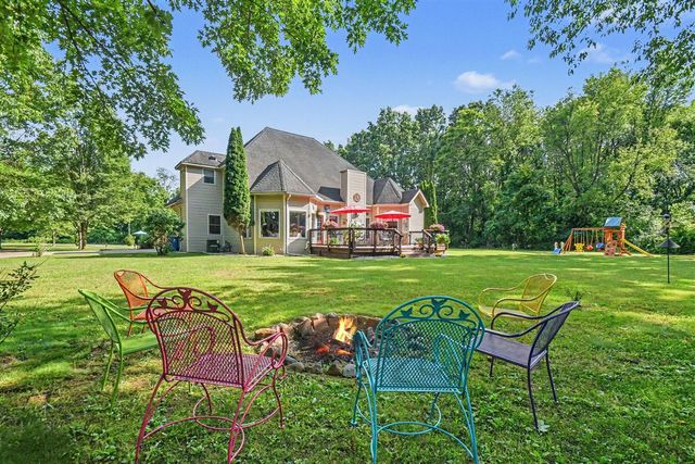 3297 W Front Street, Buchanan, MI 49107