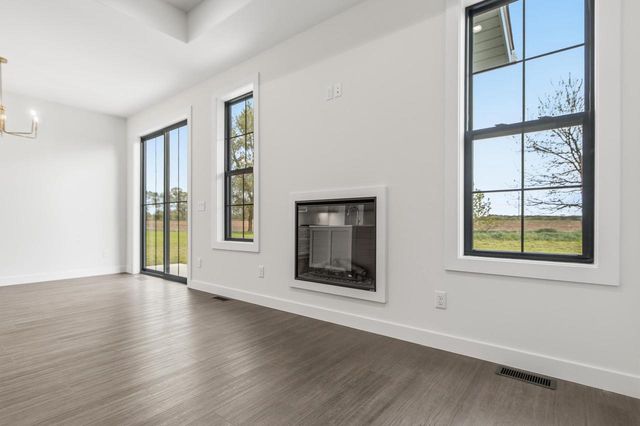 313 Willow Street, Pardeeville, WI 53954